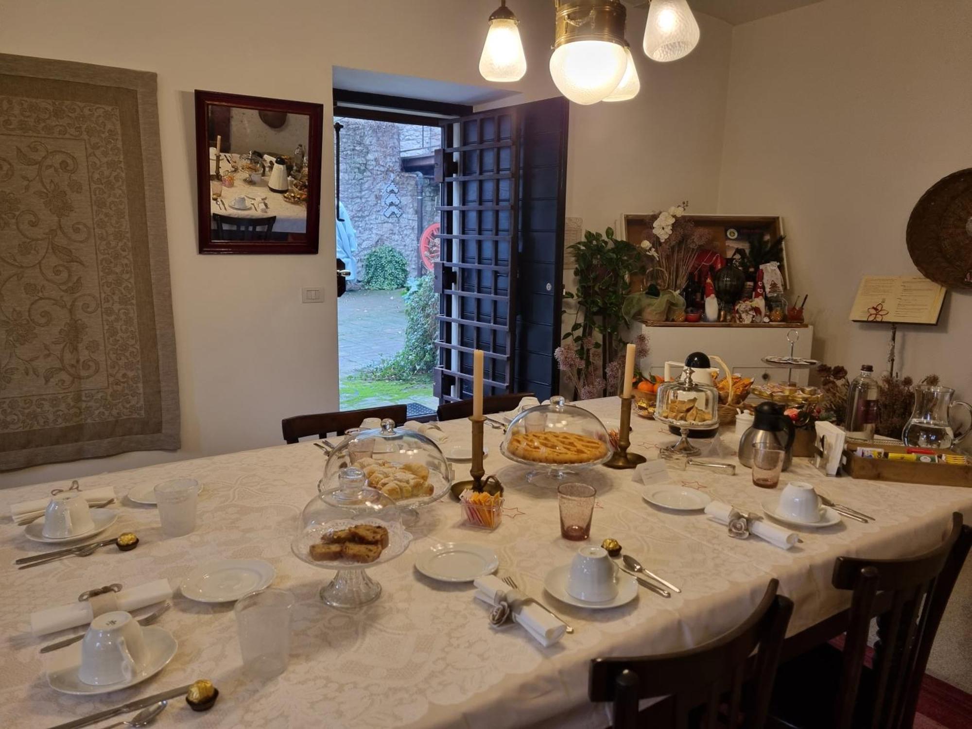 Casa Zia Cianetta Residenza Di Campagna Guest House Capodacqua  Екстериор снимка