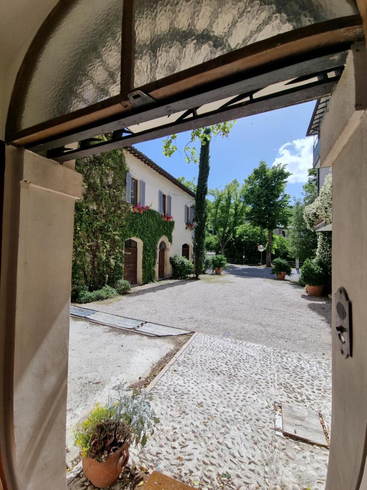 Casa Zia Cianetta Residenza Di Campagna Guest House Capodacqua  Екстериор снимка
